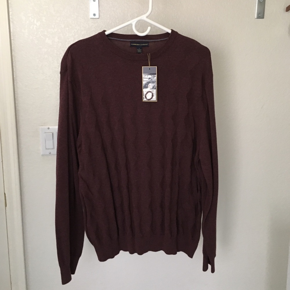 NWT Cambridge Classic Men’s Maroon Argyle Sweater